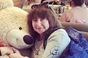 «Санитарка теперь шубу купит»: Екатерина Семенова прокомментировала инсульт сына