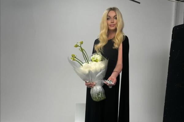 Брюнетку Волочкову перепутали с солисткой группы «Тату» 