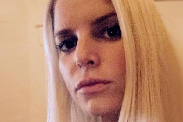 Джессика Симпсон удивила фанатов новой прической