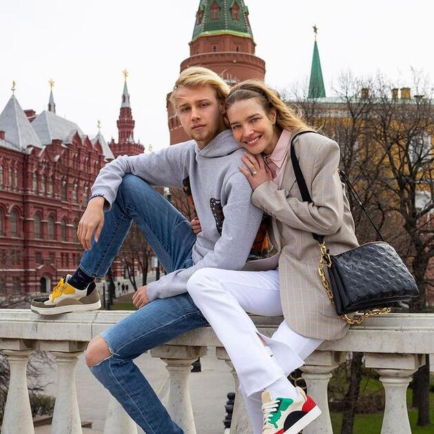 Наталья Водянова с сыном Лукасом