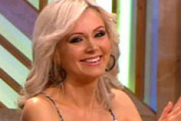 Певица Натали впервые рассказала о муже, детях и пластике 