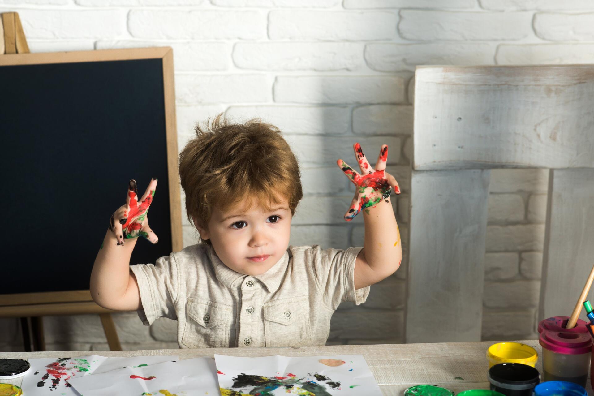 Рисование пальчиками — развивающее и творческое занятие для детей