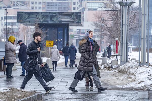 Странная весна: синоптик рассказал, когда в Москву придет теплая погода
