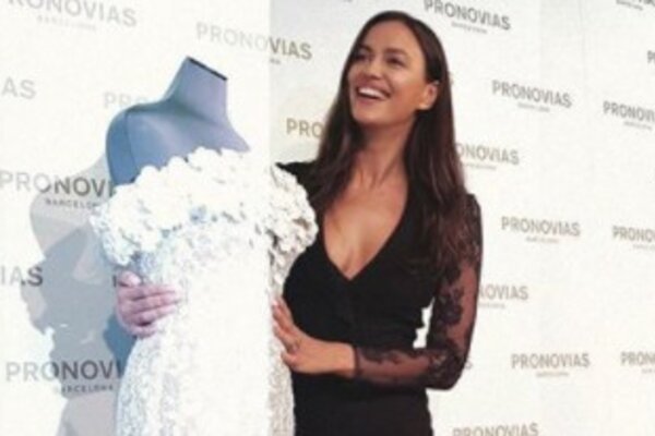 Образ дня: Ирина Шейк в Pronovians