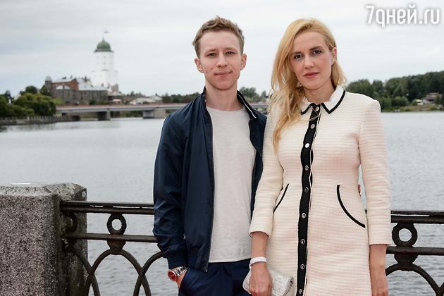 Семен Трескунов и Оксана Карас