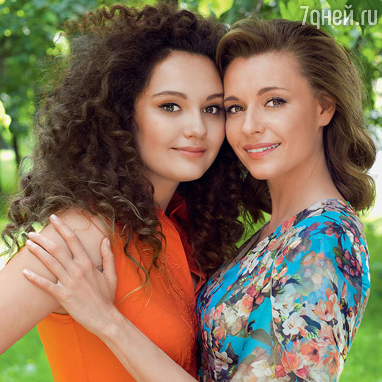 Любовь Толкалина с дочкой Машей Михалковой
