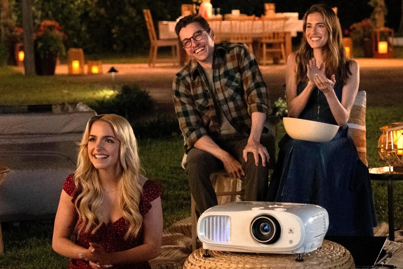 кадр из фильма «Сожалею о тебе», 2025 фото