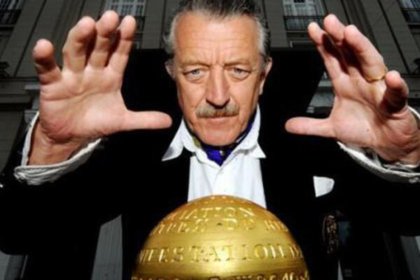 Электронные хиты от Дитера Майера и YELLO для вас!