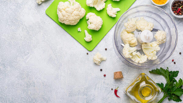 Нежные фрикадельки из цветной капусты: рецепт для тех, кто ищет новые вкусы