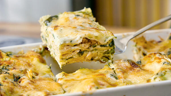 Александр Белькович: куриная лазанья со шпинатом