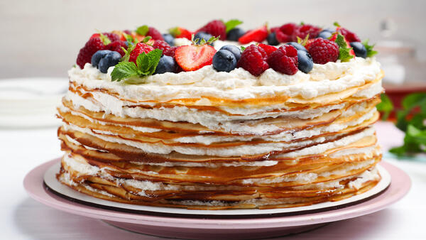 Как приготовить блинный пирог с творогом