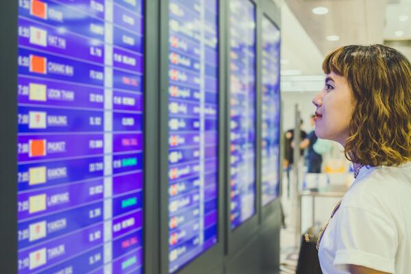 Авиакомпании перешли на усиленный режим работы из-за массовых задержек