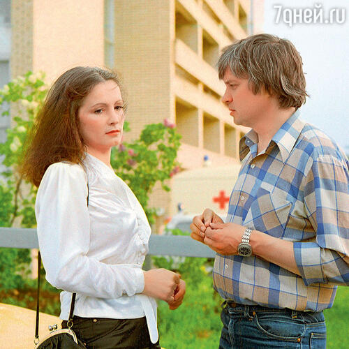 «На втором курсе Наташа познакомилась со студентом режиссерского факультета Александром Стефановичем, вышла за него замуж. Тогда он только подавал надежды» Александр Стефанович и София Ротару на съемках фильма «Душа». 1981 г.