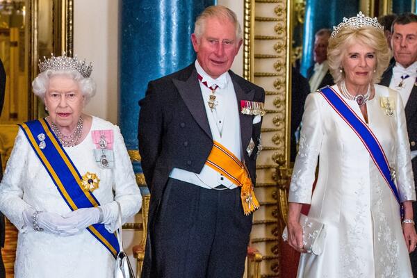 Бросили одну: раскрыта правда о том, как умерла королева Елизавета