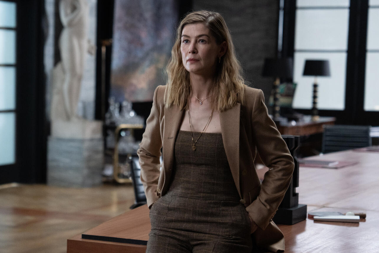 В отрывке из нового фильма Гая Ричи «Грязные деньги» объявили дату российской премьеры В отрывке из нового фильма Гая Ричи «Грязные деньги» объявили дату российской премьеры