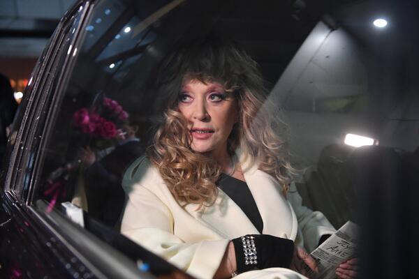 Замок хотят отобрать: адвокат заговорил о банкротстве Пугачевой