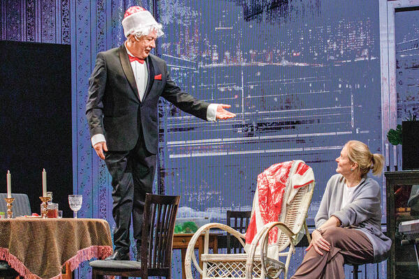 Михалкова похвалила Ефремова