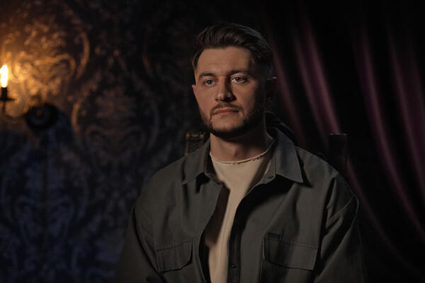 Не выдержал напряжения: у Манукяна случилась истерика на съемках нового шоу