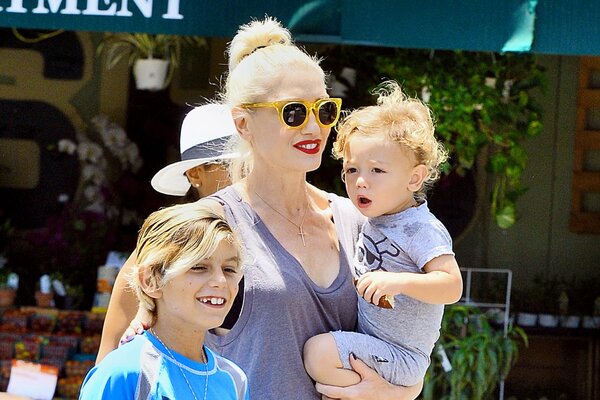 Бывший муж Гвен Стефани встречается с бывшей няней их детей 