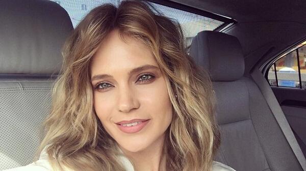 Глюк*oZa сообщила о пополнении в семье и показала малыша