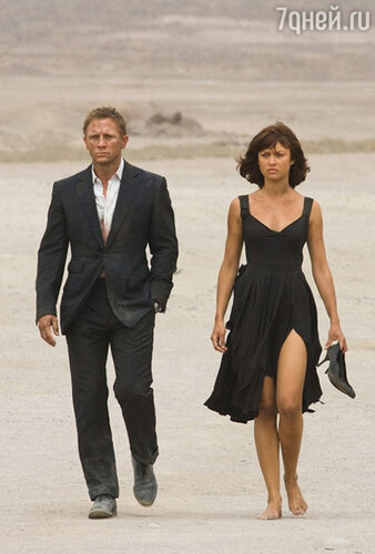 Ольга Куриленко в фильме  «Квант милосердия» (2008)
