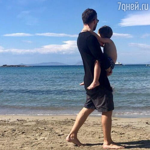 Дмитрий Шепелев с сыном