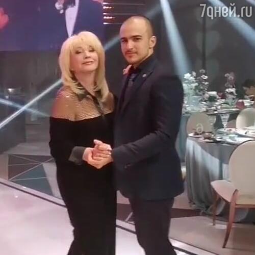 Ирина Аллегрова с внуком Александром