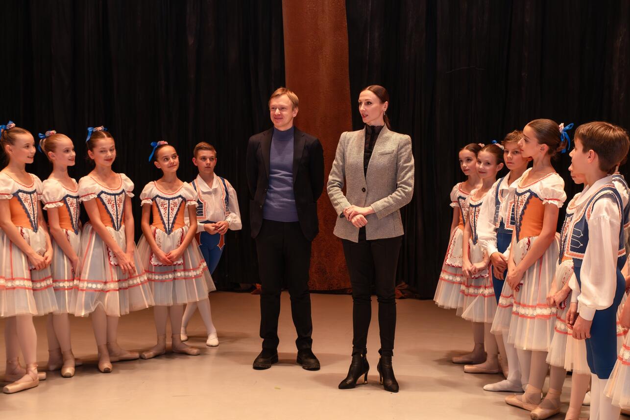 Светлана Захарова и Андриан Фадеев фото