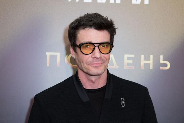 «Вдвойне интереснее и ответственнее»: зачем Матвеев привел детей на съемочнуюплощадку