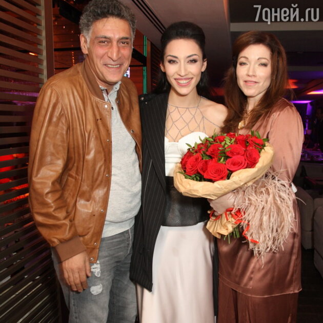 Тигран Кеосаян и Алена Хмельницкая с дочерью Сашей