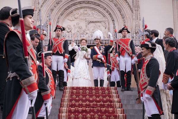 Женщины у трона: четыре сериала о любви, власти и цене короны