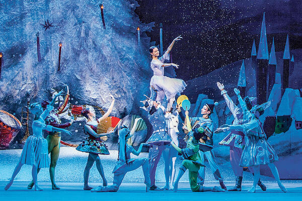 Четыре билета на &laquo;Щелкунчика&raquo; ушли за миллион