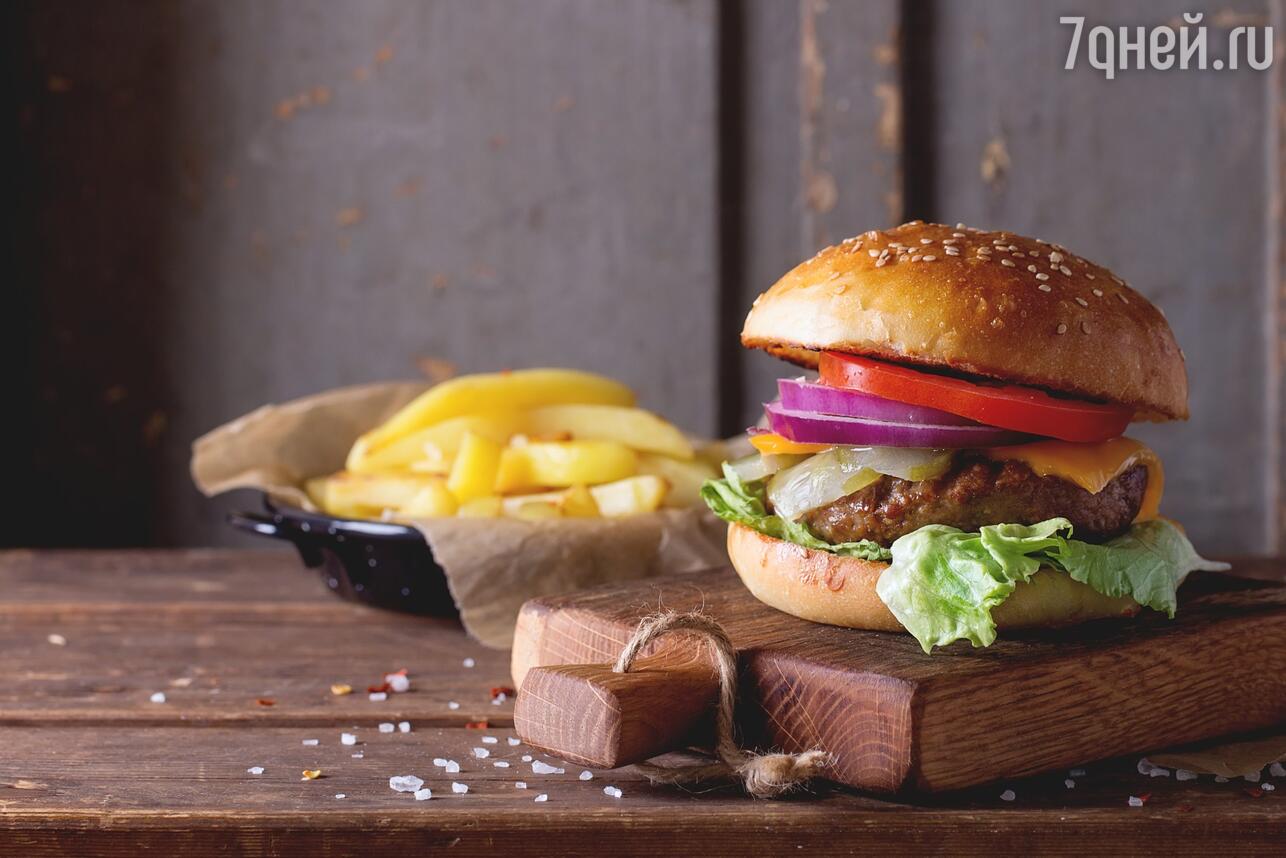 «Вкусно – и дома»: топ-5 рецептов блюд как в «Макдональдсе»