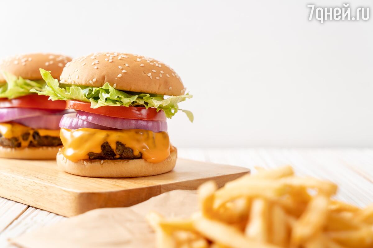 «Вкусно – и дома»: топ-5 рецептов блюд как в «Макдональдсе»