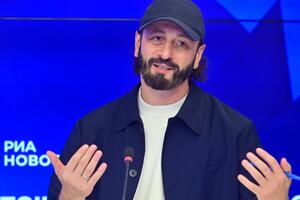 Авербух покаялся после слов об Арзамасовой — признал, что совершил ошибку