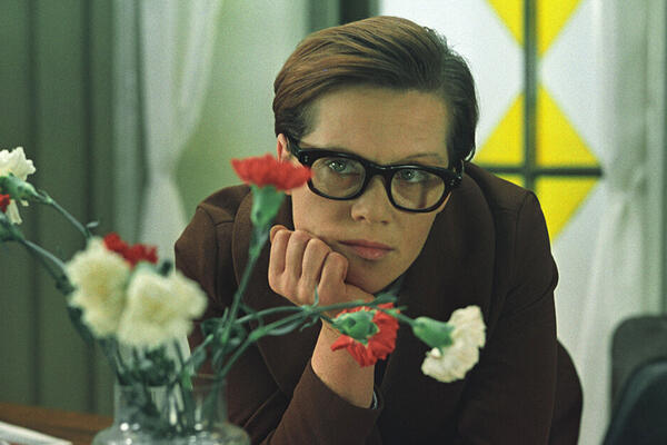 Людмила Прокофьевна и компания: зрители назвали самых сильных героинь советского кино