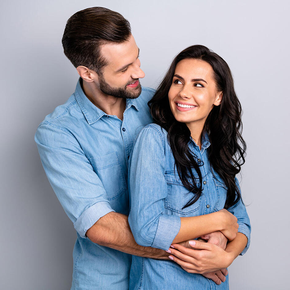 Интимность и эмоции: почему в паре важно касаться друг друга не только во время секса