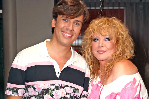 Алла Пугачева и Максим Галкин оформили двойное гражданство