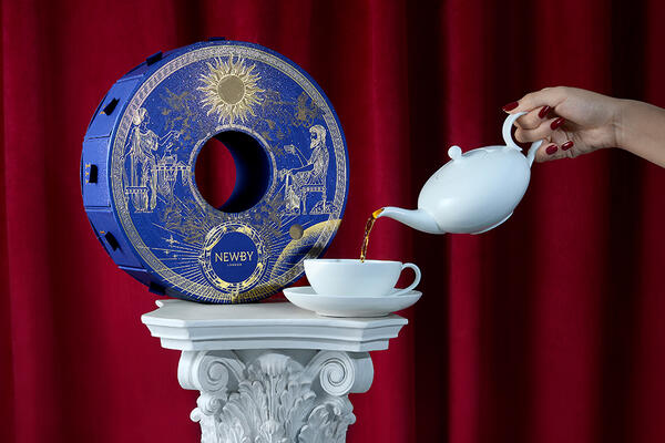 «Селестиал»: новогодний подарок с историей