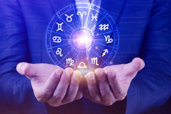 Обманут злой рок: знаки зодиака, которые избегут тяжелых ударов 6 ноября