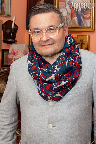 Александр Васильев