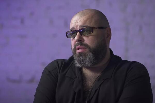 Сестра Фадеева обвинила его в предательстве — подробности скандала в семье продюсера