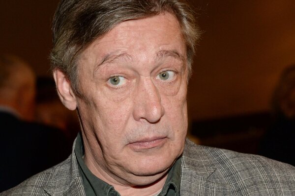 Михаил Ефремов заказал блюдо в тюрьму за 6 тысяч рублей