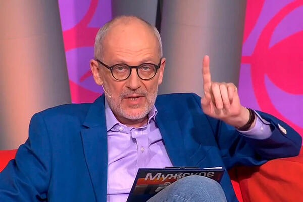 У 61-летнего Александра Гордона и его 23-летней жены появился ребенок