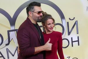 Чумаков не знает, что делать с деньгами — аукнулись проблемы из детства