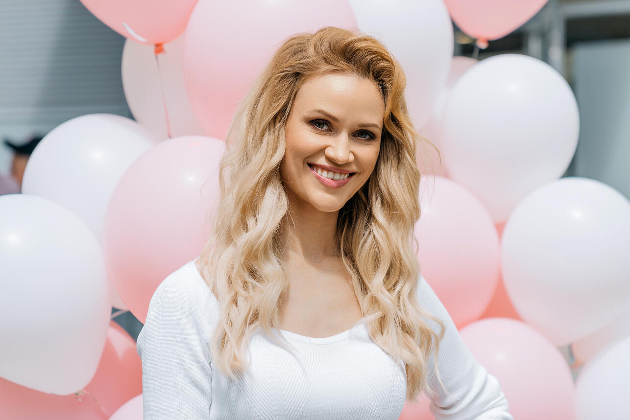 Кадр из сериала "Полюби меня снова"  фото