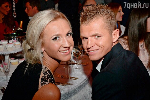 Ольга Бузова и Дмитрий Тарасов вместе Ольга Бузова и Дмитрий Тарасов вместе