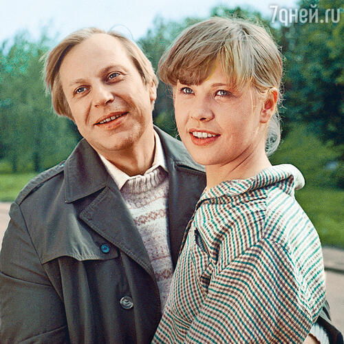«Самые нежные чувства у меня вызывает этот трогательный фильм, в котором мама снималась с Юрием Богатыревым» В фильме «Нежданно-негаданно». 1983 г.