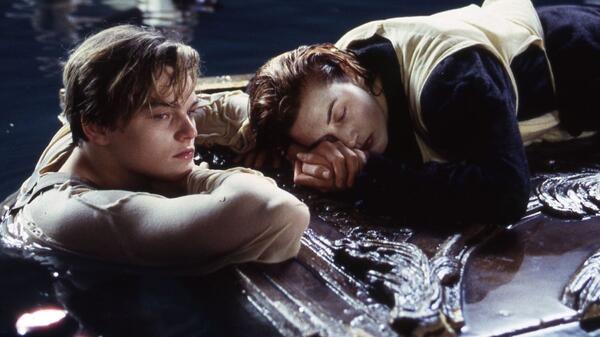 Дверь из фильма «Титаник» продали на голливудском аукционе за 718 тысяч долларов