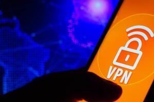 Эксперт объяснил, нужно ли выключать VPN на смартфоне